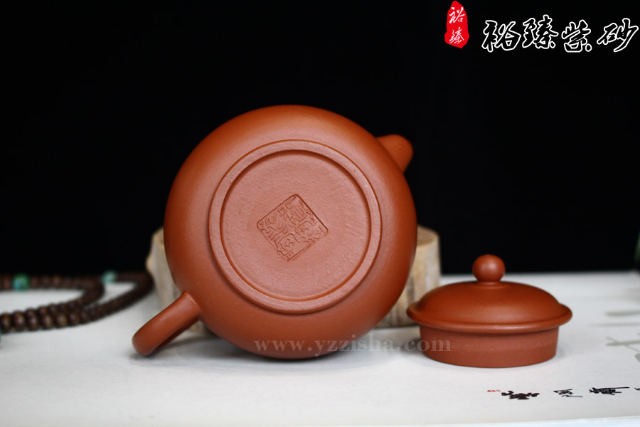 仿老紫砂壶壶底款